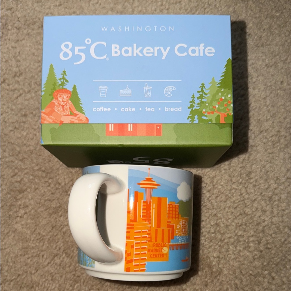 Two 85°C Bakery Cafe Washington Mug - brand new